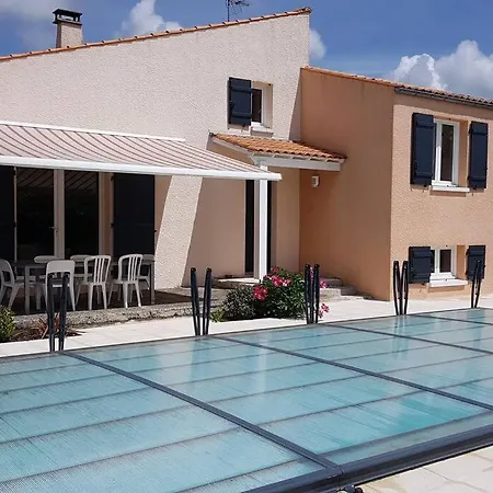 Dom wakacyjny Le Paradis Des Enfants La Jarrie