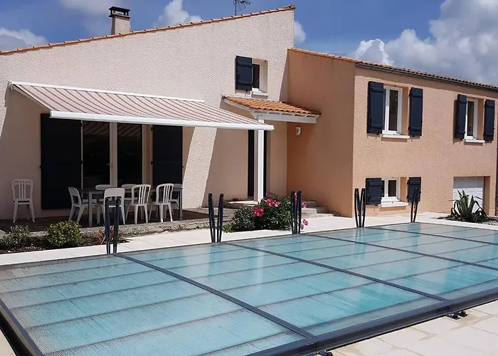 Сasa de vacaciones Le Paradis Des Enfants La Jarrie